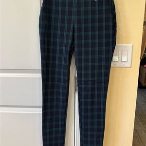 Tommy Hilfiger Women's Plaid Chinos - Navy and Green